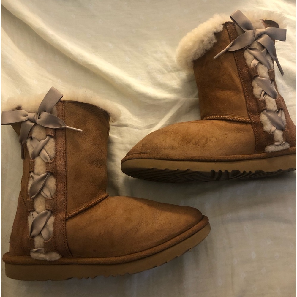 Brown lace bow ugg boots